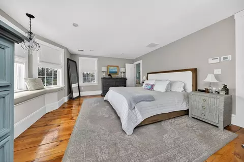 29 Pleasant St, Hingham, MA 02043 photo 20