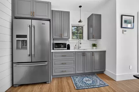 29 Pleasant St, Hingham, MA 02043 photo 30