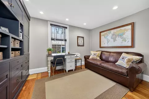29 Pleasant St, Hingham, MA 02043 photo 18