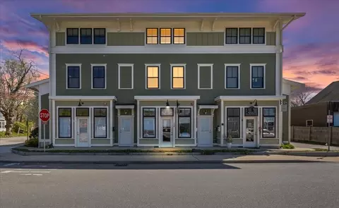 23 Spruce St #B, Acton, MA 01720