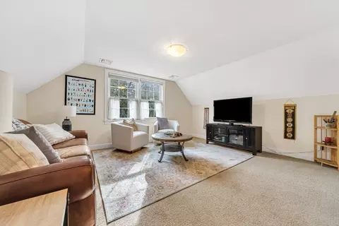 52 Longacre Rd, Needham, MA 02492 photo 32