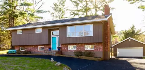 12 Stevens Pl, Saugus, MA 01906
