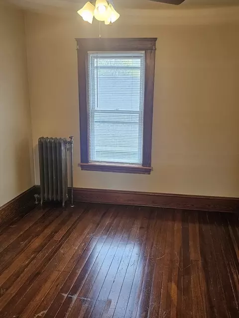 27 Bond St, Fall River, MA 02720 photo 23