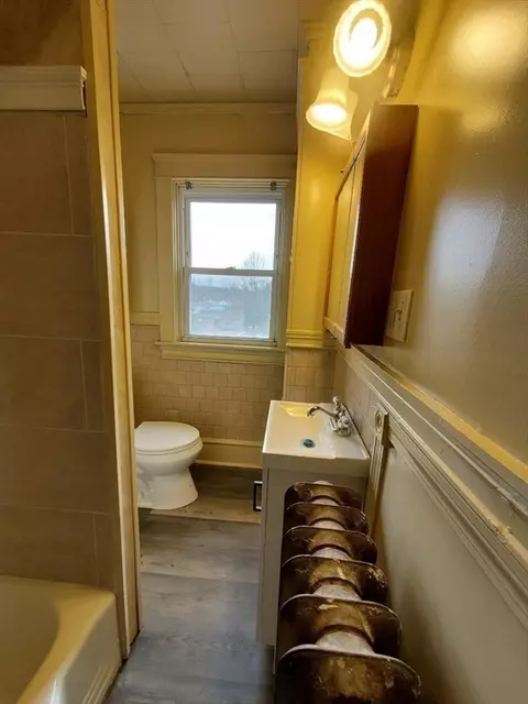 27 Bond St, Fall River, MA 02720 photo 28