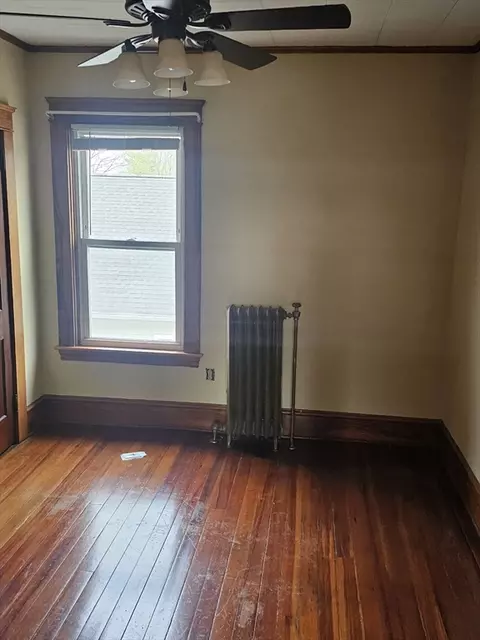 27 Bond St, Fall River, MA 02720 photo 11