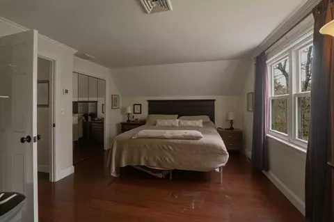 Bedroom - 50 Samoset Rd, Barnstable, MA 02648 photo 4 of 4