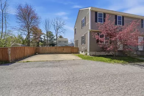 262 Stevens St #262, Fall River, MA 02721 photo 3