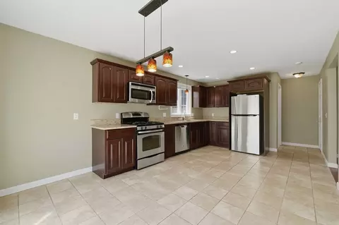 262 Stevens St #262, Fall River, MA 02721 photo 7
