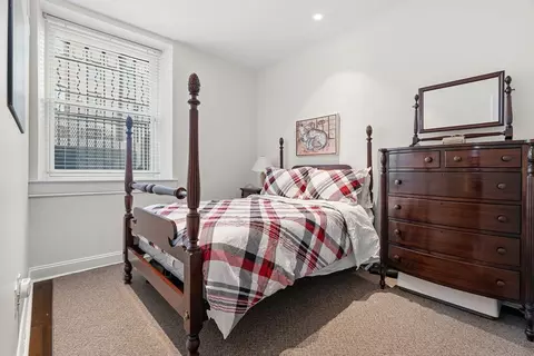 Bedroom - 10 Charlesgate E #2, Boston, MA 02215 photo 1 of 1