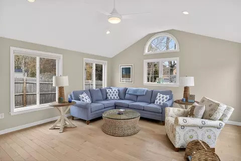 10 Danielle Dr, Dennis, MA 02660 photo 3
