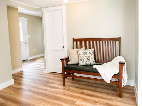 Entry Way - 266 Petersham Rd, Athol, MA 01331 photo 3 of 3
