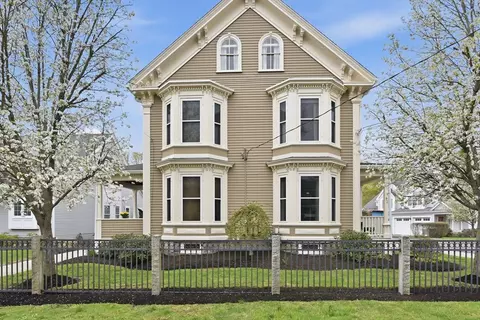 92 North St #92, Medfield, MA 02052