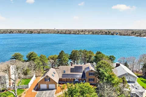 23 Prince Charles Dr, Harwich, MA 02645