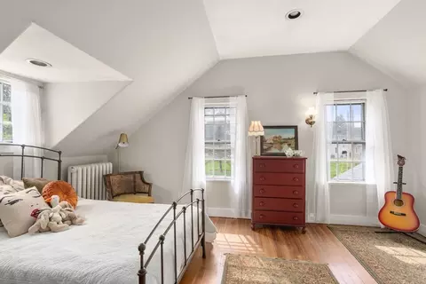 Bedroom - 187 Mill St, Framingham, MA 01701 photo 4 of 9