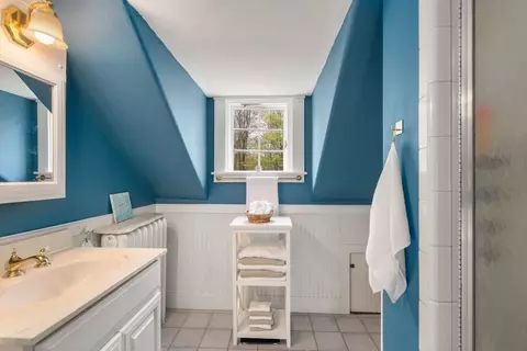 Bath - 187 Mill St, Framingham, MA 01701 photo 4 of 5