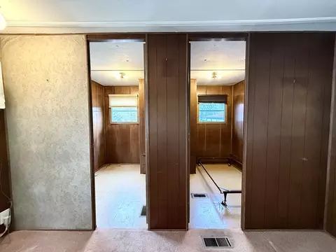 38 Lark Dr, Chicopee, MA 01020 photo 7