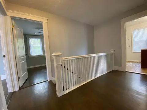 Entry Way - 14 Saint Elmo Rd, Worcester, MA 01602 photo 4 of 4