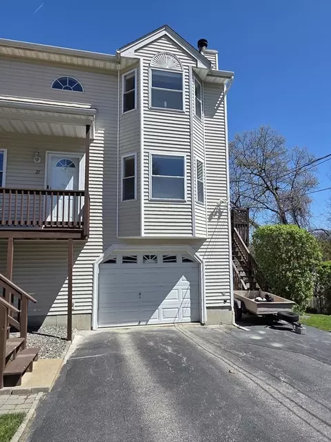 Exterior - 27 Middlesex Ave, Worcester, MA 01604 photo 5 of 5