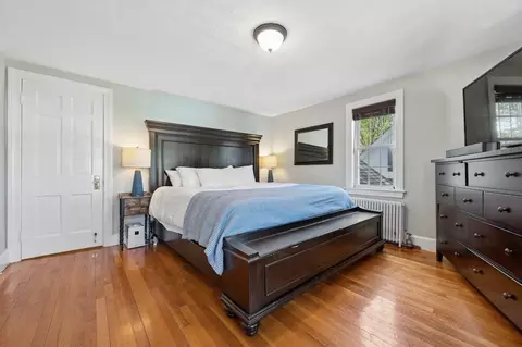 Bedroom - 223 Beverly Rd, Worcester, MA 01605 photo 2 of 5