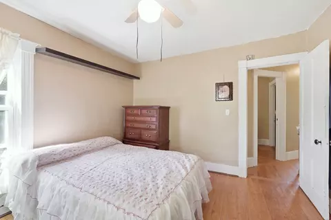 Bedroom - 95 Cedar St, Framingham, MA 01702 photo 4 of 9