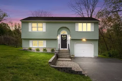131 Queen Ave, West Springfield, MA 01089
