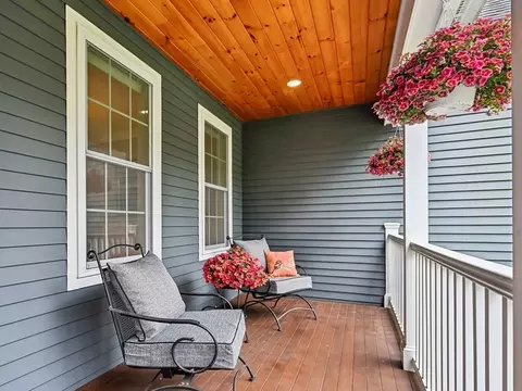 Exterior - 249 Boxboro Rd, Stow, MA 01775 photo 4 of 6