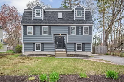 3 Brattle St, Wilmington, MA 01887