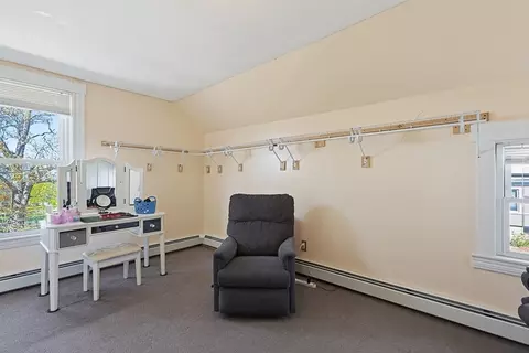 391 Middle St, Fall River, MA 02724 photo 38