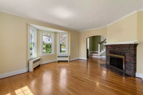 Living - 40 Chatanika Ave, Worcester, MA 01602 photo 6 of 6