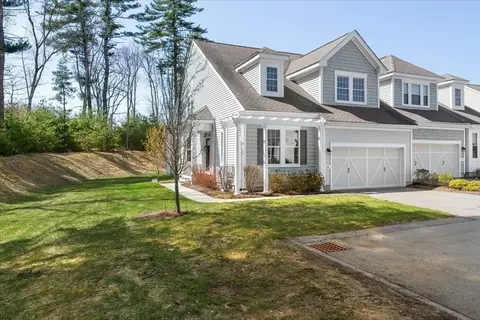 9 Madison Dr #9, Holliston, MA 01746