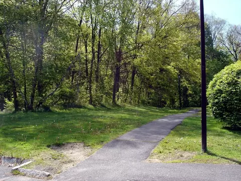 Exterior - 170 E Hadley Rd #52, Amherst, MA 01002 photo 8 of 8