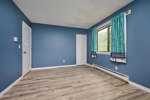Bedroom - 170 E Hadley Rd #52, Amherst, MA 01002 photo 4 of 4