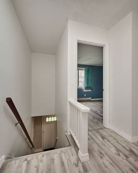 Entry Way - 170 E Hadley Rd #52, Amherst, MA 01002 photo 2 of 2