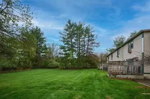 Exterior - 170 E Hadley Rd #52, Amherst, MA 01002 photo 6 of 8