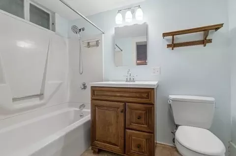 512 E Broadway, Boston, MA 02127 photo 33