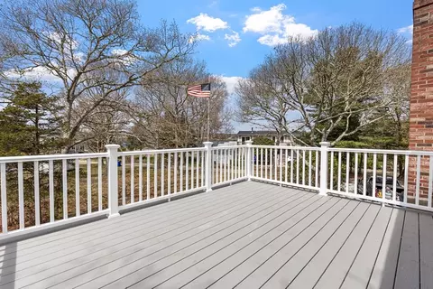 Exterior - 5 Bell Rd Ext, Bourne, MA 02532 photo 7 of 7