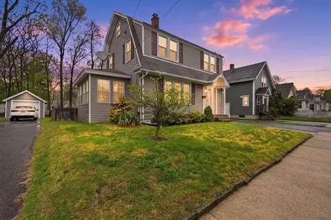 77 Dorset St, Springfield, MA 01108 photo 3