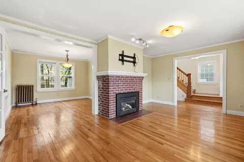 77 Dorset St, Springfield, MA 01108 photo 6