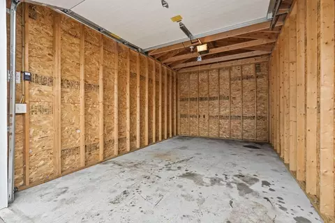 77 Dorset St, Springfield, MA 01108 photo 29