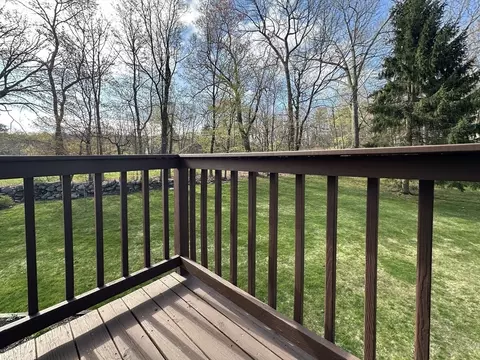 Exterior - 399 Central Tpke, Sutton, MA 01590 photo 2 of 4
