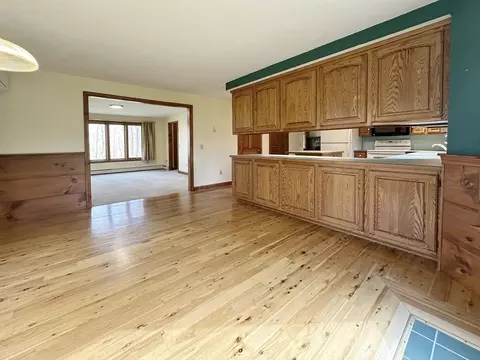 Other - 399 Central Tpke, Sutton, MA 01590 photo 2 of 15