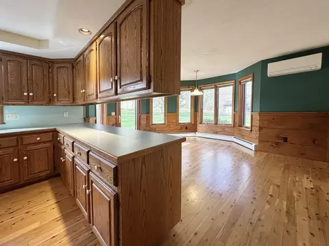 Kitchen - 399 Central Tpke, Sutton, MA 01590 photo 2 of 2