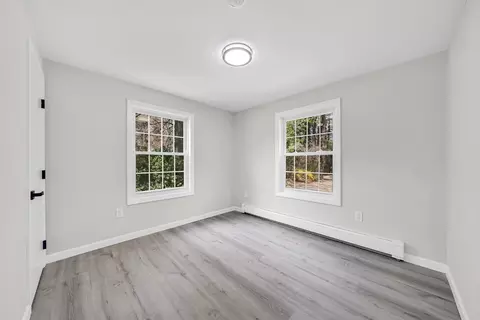 Bedroom - 42 Lawsbrook Rd, Acton, MA 01720 photo 6 of 10