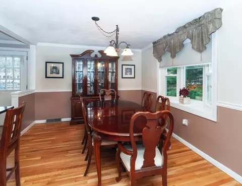30 Burning Tree Rd, Natick, MA 01760 photo 10