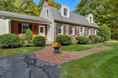 Exterior - 201 Belchertown Rd, Ware, MA 01082 photo 1 of 9
