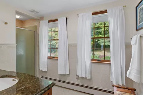Bath - 201 Belchertown Rd, Ware, MA 01082 photo 2 of 4