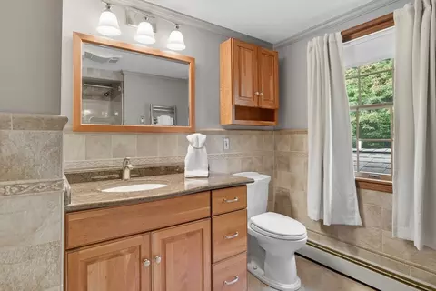 Bath - 201 Belchertown Rd, Ware, MA 01082 photo 4 of 4