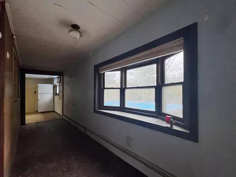 Entry Way - 445 Western Ave, Gloucester, MA 01930 photo 1 of 3