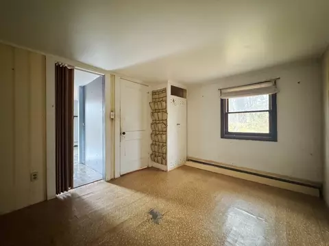 Bedroom - 445 Western Ave, Gloucester, MA 01930 photo 2 of 3