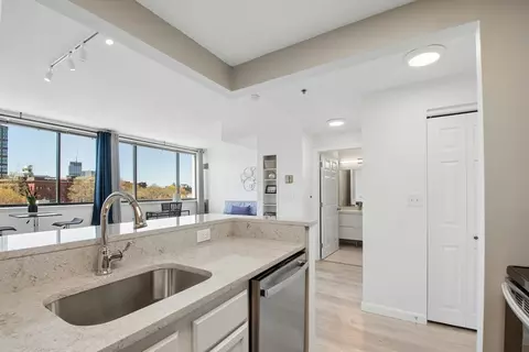 169 Monsignor Obrien Hwy #513, Cambridge, MA 02141
